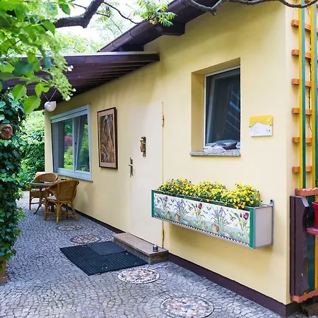 Holiday home Gartenhaus Steffie